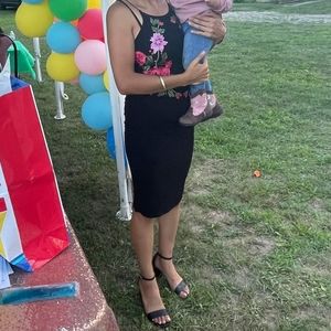 Bodycon Flower Embroidered Dress